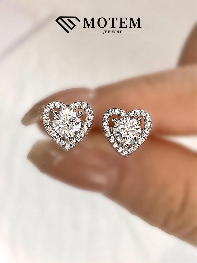【E5 Heart-shaped】 925 Sterling Silver Moissanite Stud Earrings - MOTEMCO