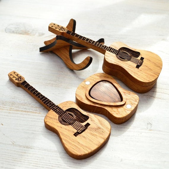 Best Gift🎁Wooden Acoustic Guitar Pick Box🎸LAST DAY 59% OFF⏰
