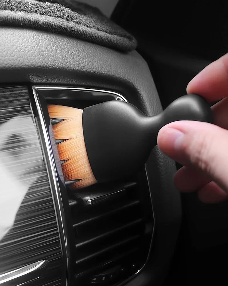 🔥Buy 1 Get 1 Free🔥Car Cleaning Soft Brush With Cover