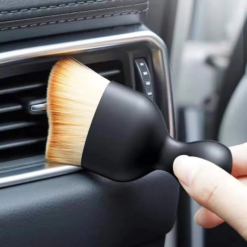 🔥Buy 1 Get 1 Free🔥Car Cleaning Soft Brush With Cover