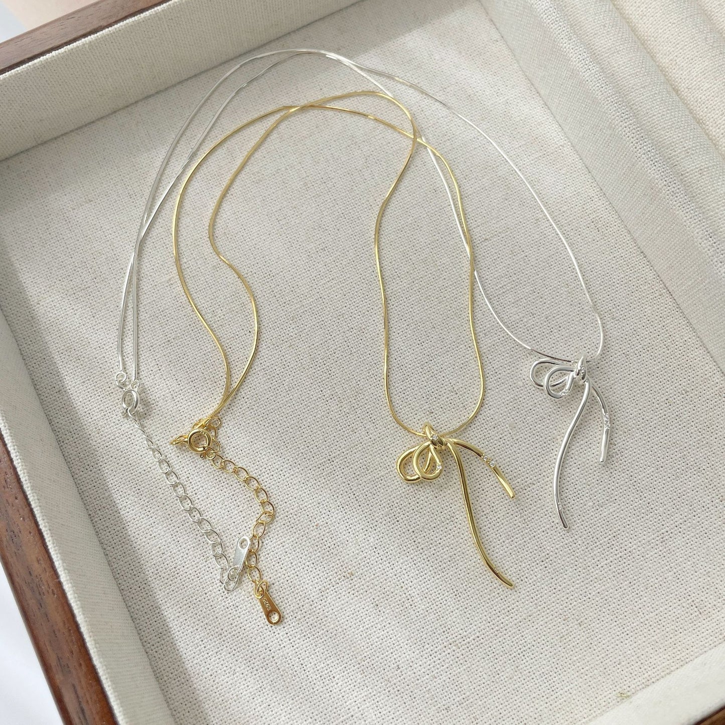 【SilverN17 Line Bow】 925 Sterling Silver Necklace - MOTEMCO