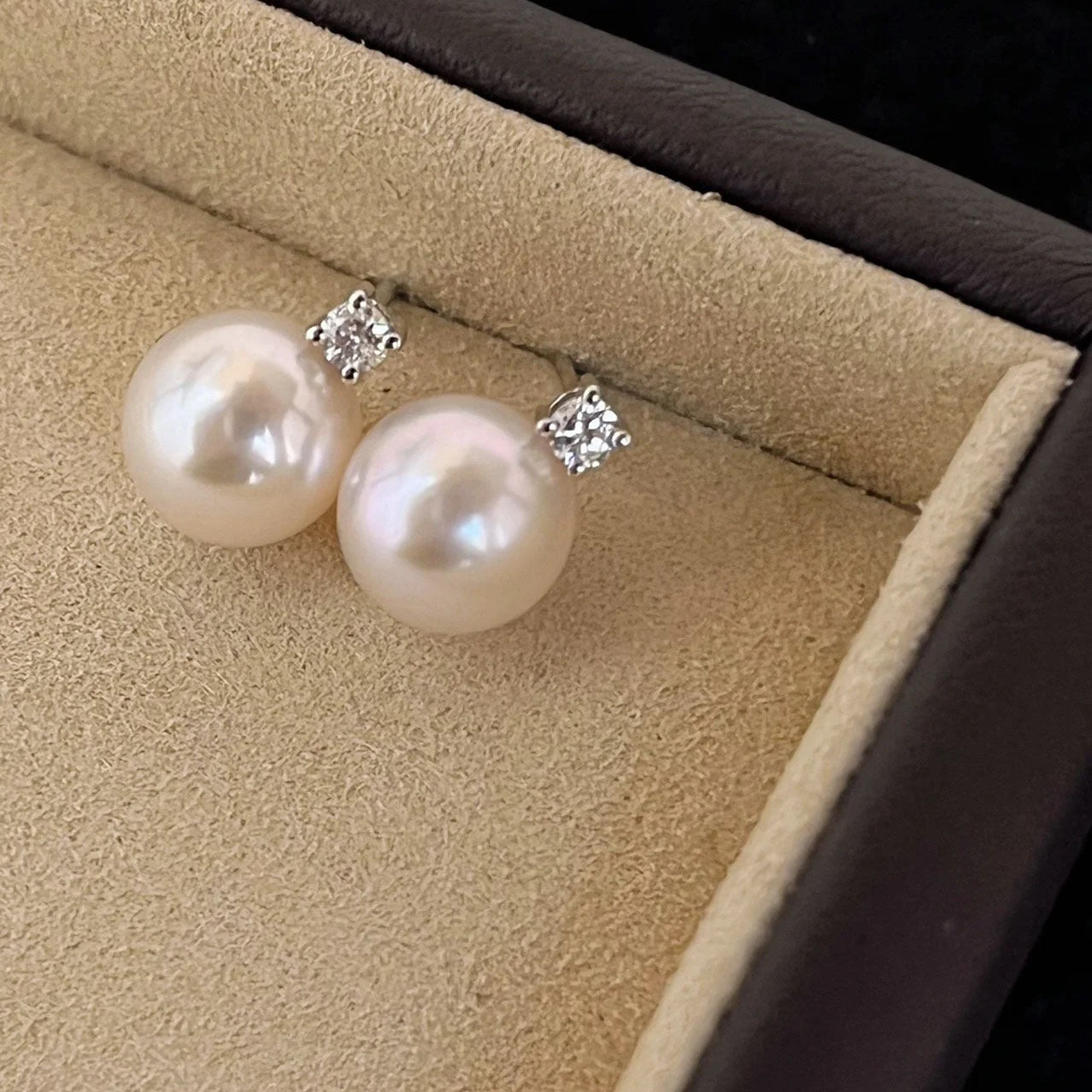 【SilverE6】 925 Sterling Silver Stud Earrings