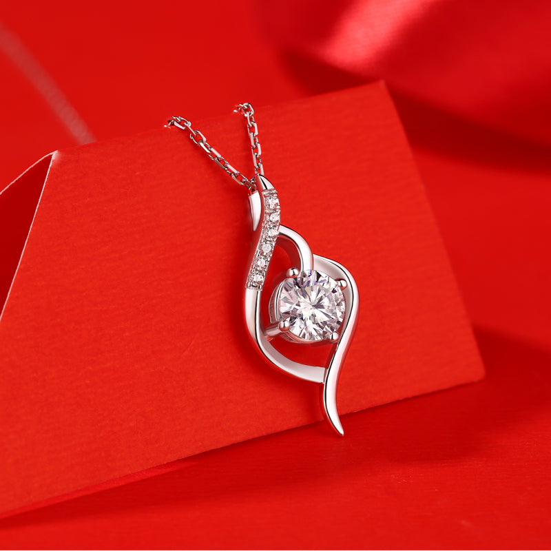 【N22 Love at First Sight】 925 Sterling Silver Moissanite Necklace - MOTEMCO