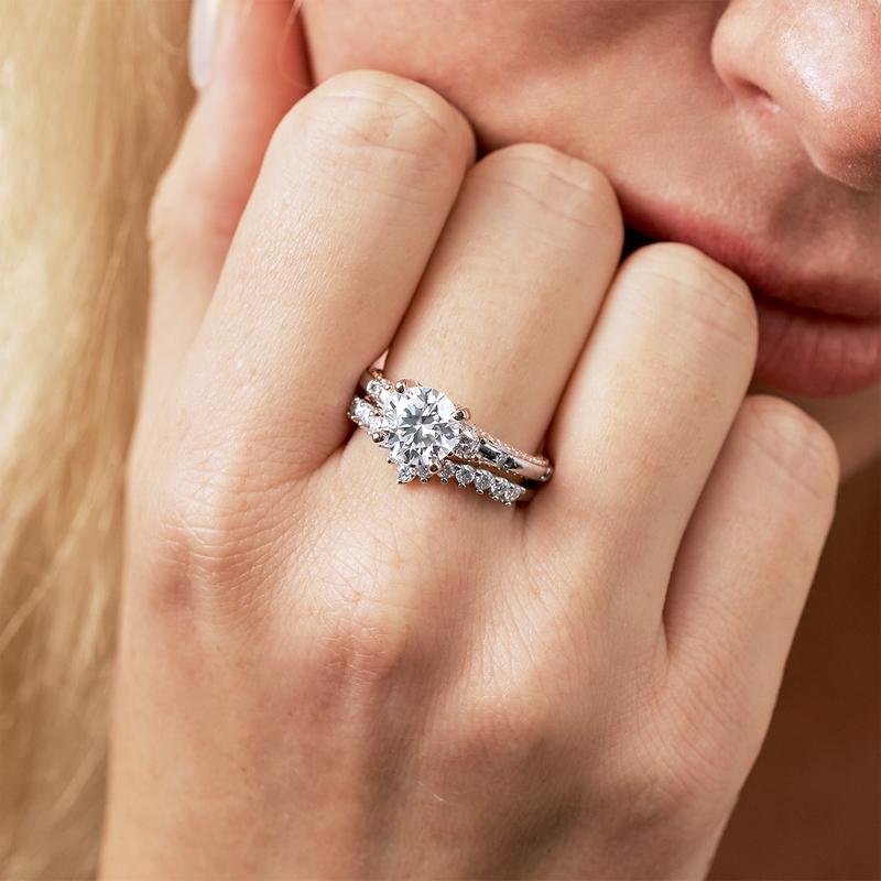 【R3 V-shaped】 925 Sterling Silver Moissanite Rings - MOTEMCO