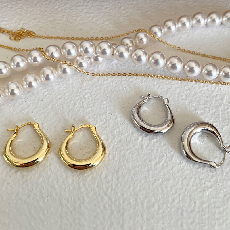 【SilverE7】 925 Sterling Silver Stud Earrings - MOTEMCO