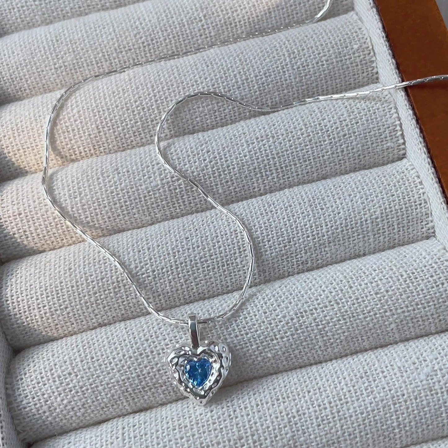 【SilverN19】 925 Sterling Silver Necklace - MOTEMCO
